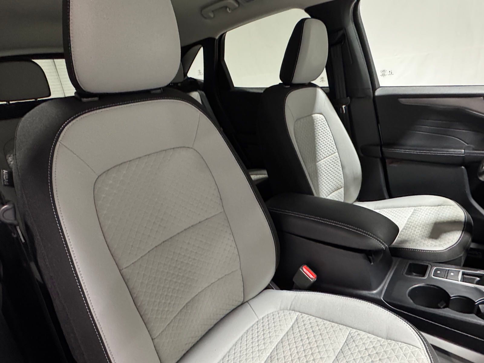 Thumbnail: 2023 Ford Escape - 2