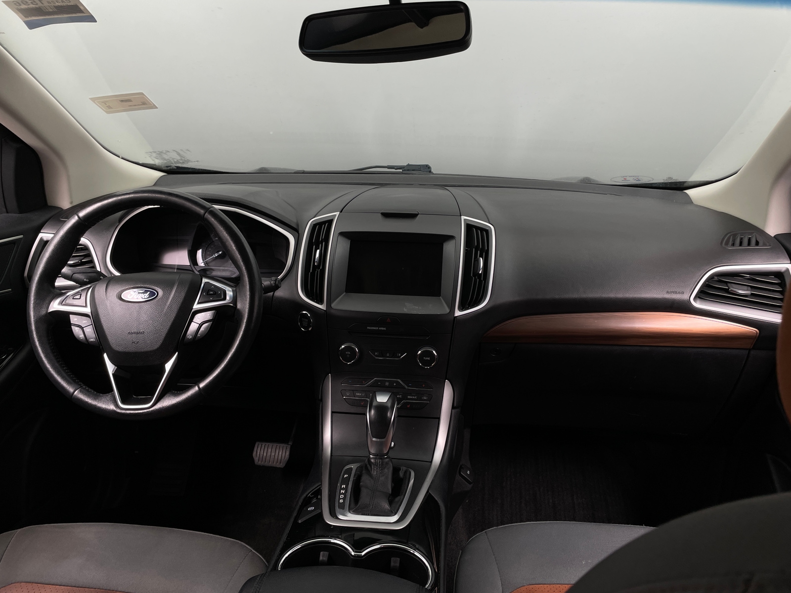 Thumbnail: 2018 Ford Edge - 3