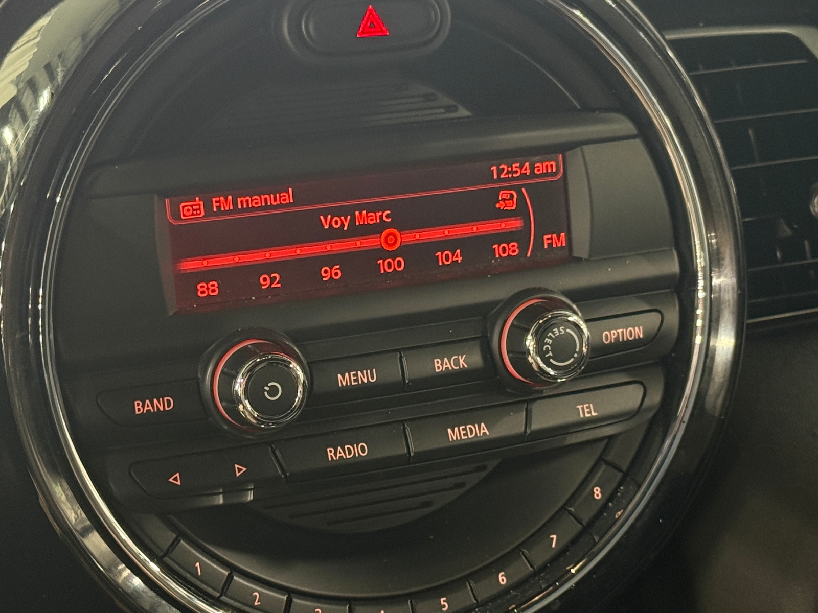 Thumbnail: 2015 MINI Cooper Hardtop - 3