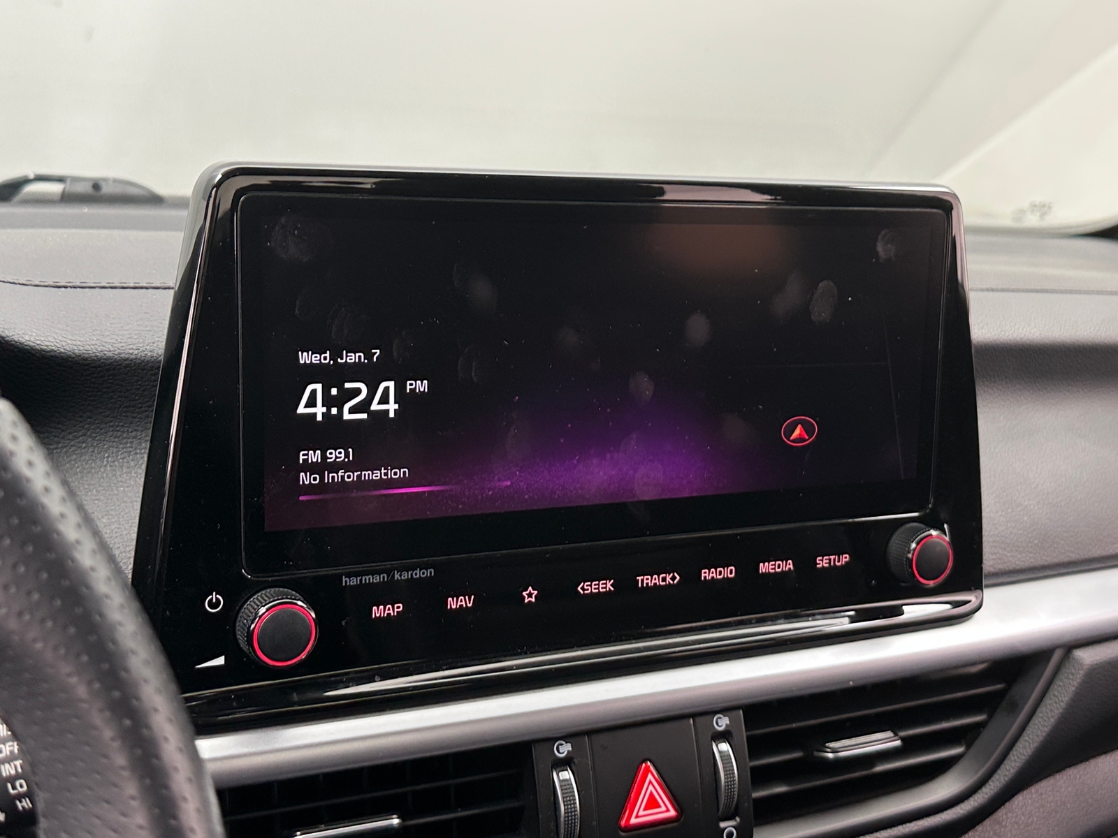 Thumbnail: 2024 Kia Forte - 4