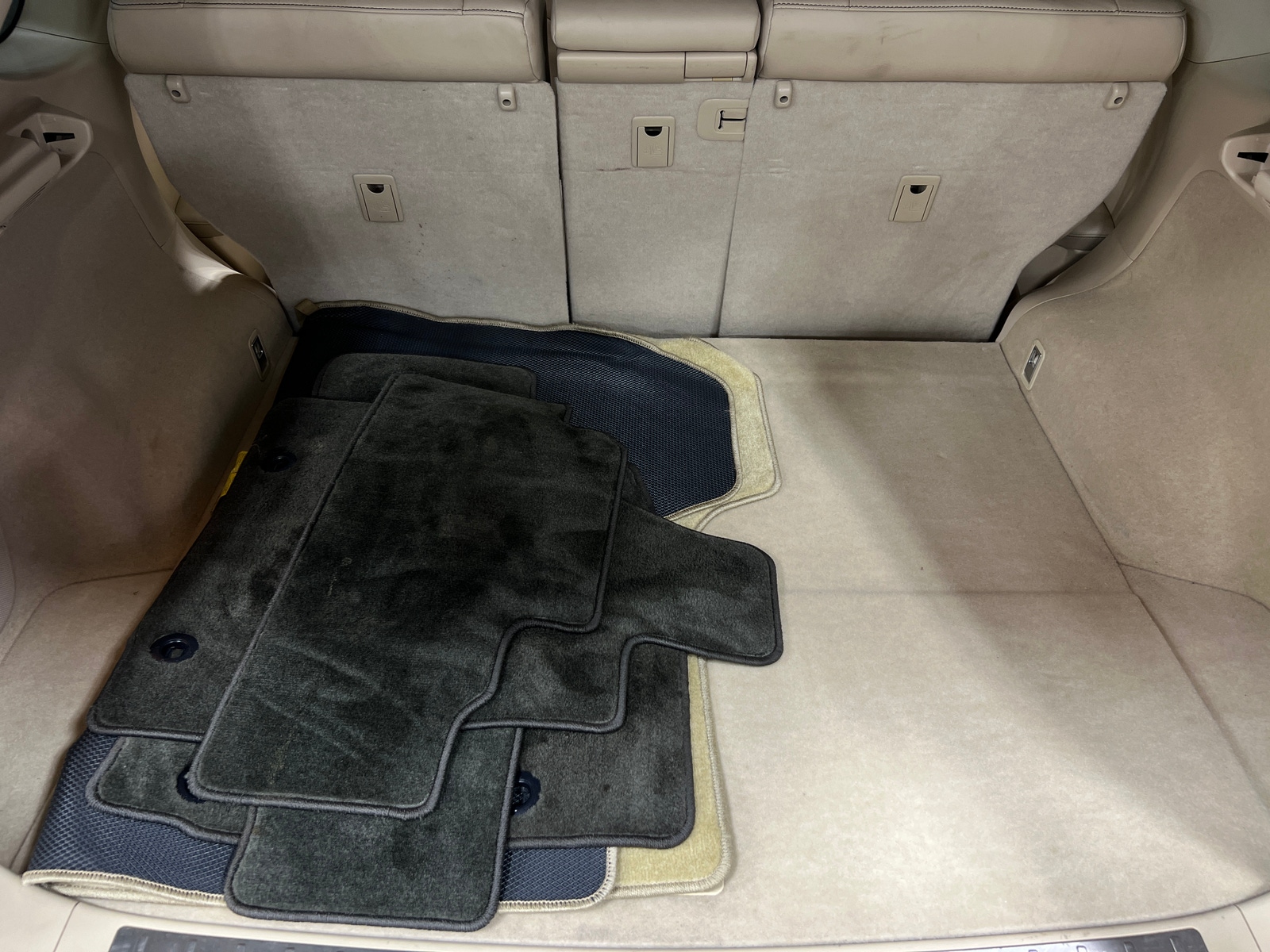 Thumbnail: 2013 Lexus RX - 7