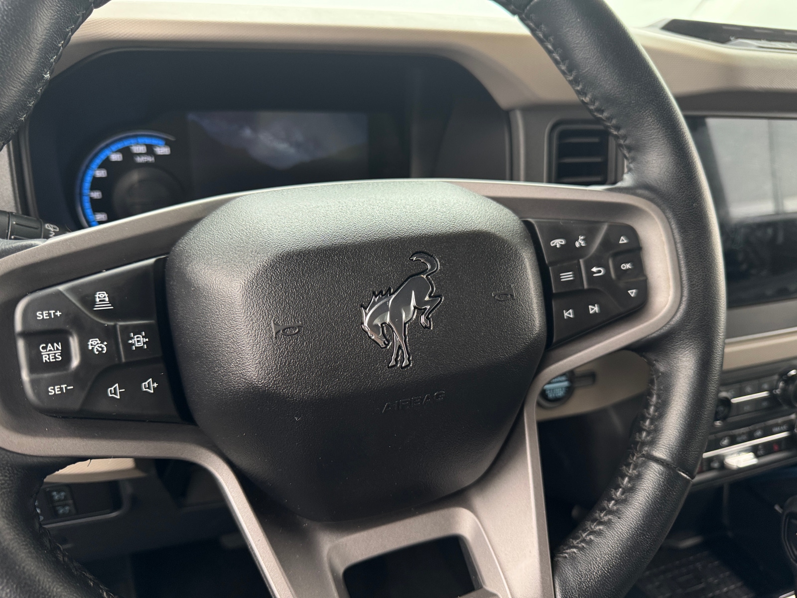 Thumbnail: 2024 Ford Bronco - 4