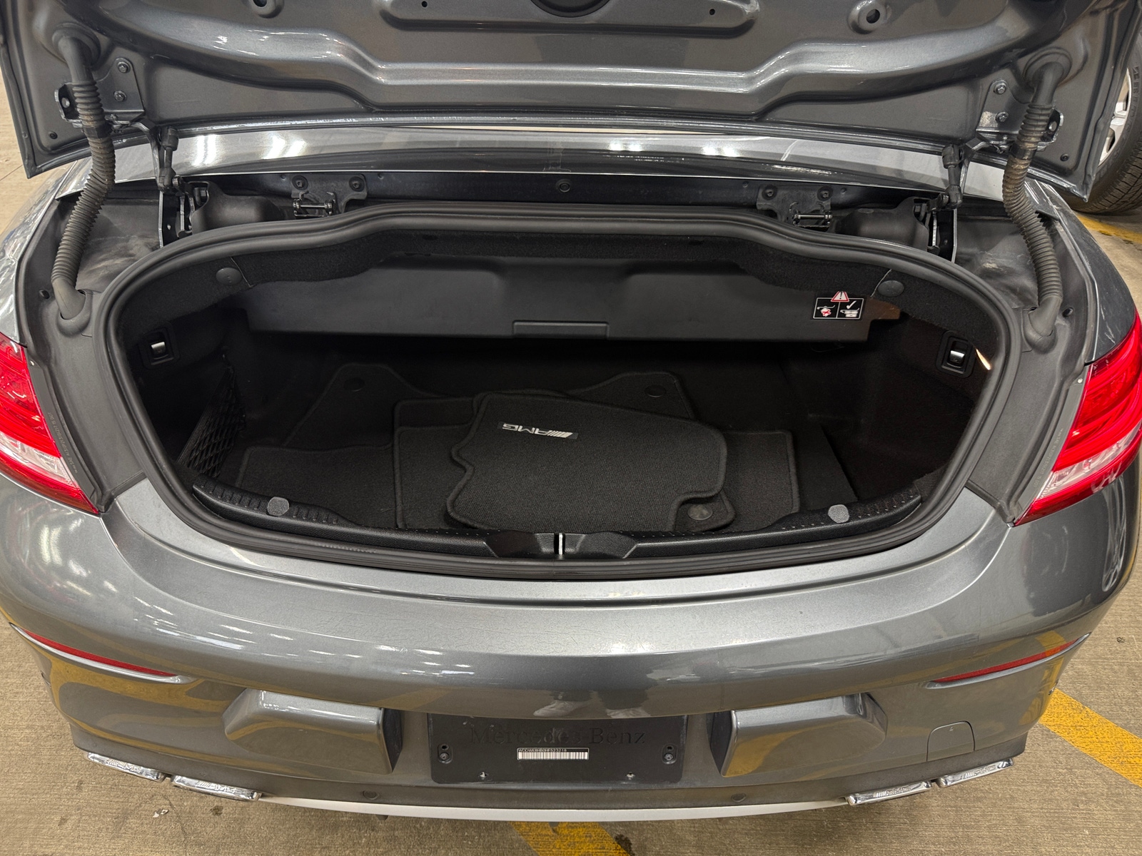 Thumbnail: 2017 Mercedes-Benz C-Class - 6