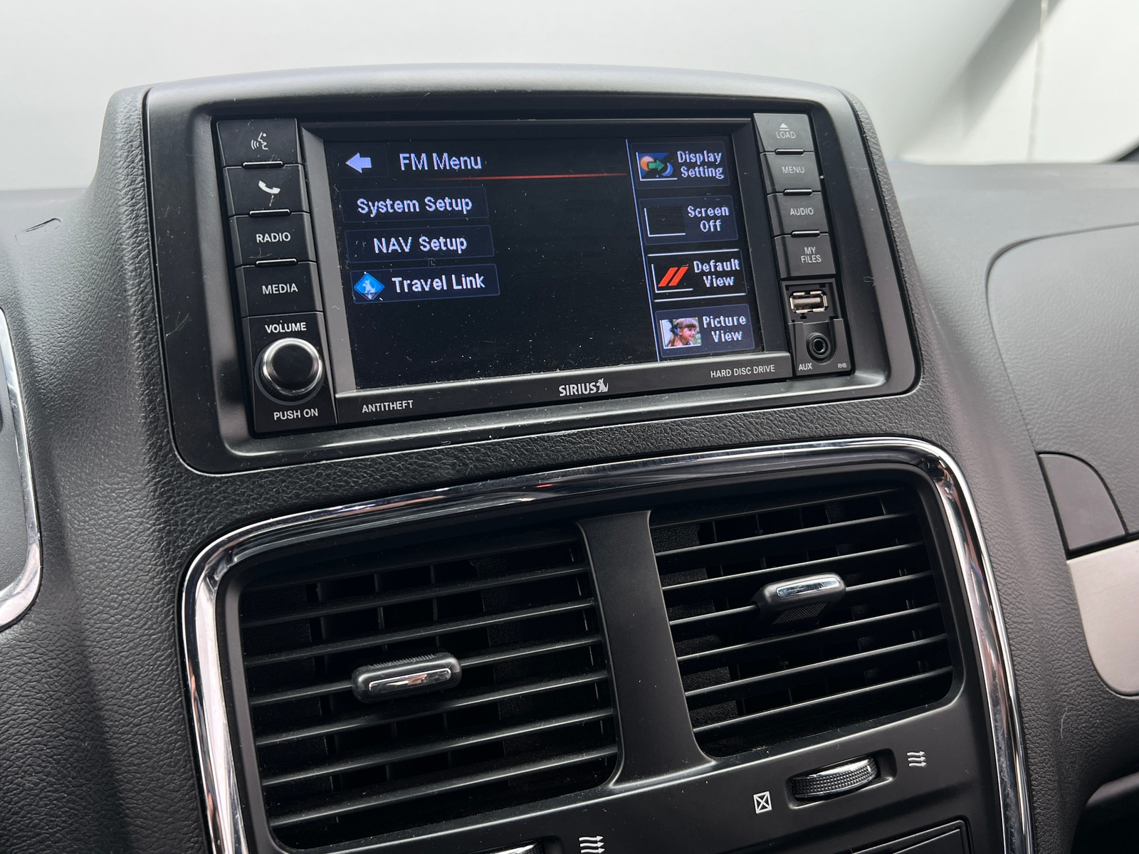 Thumbnail: 2018 Dodge Grand Caravan - 3