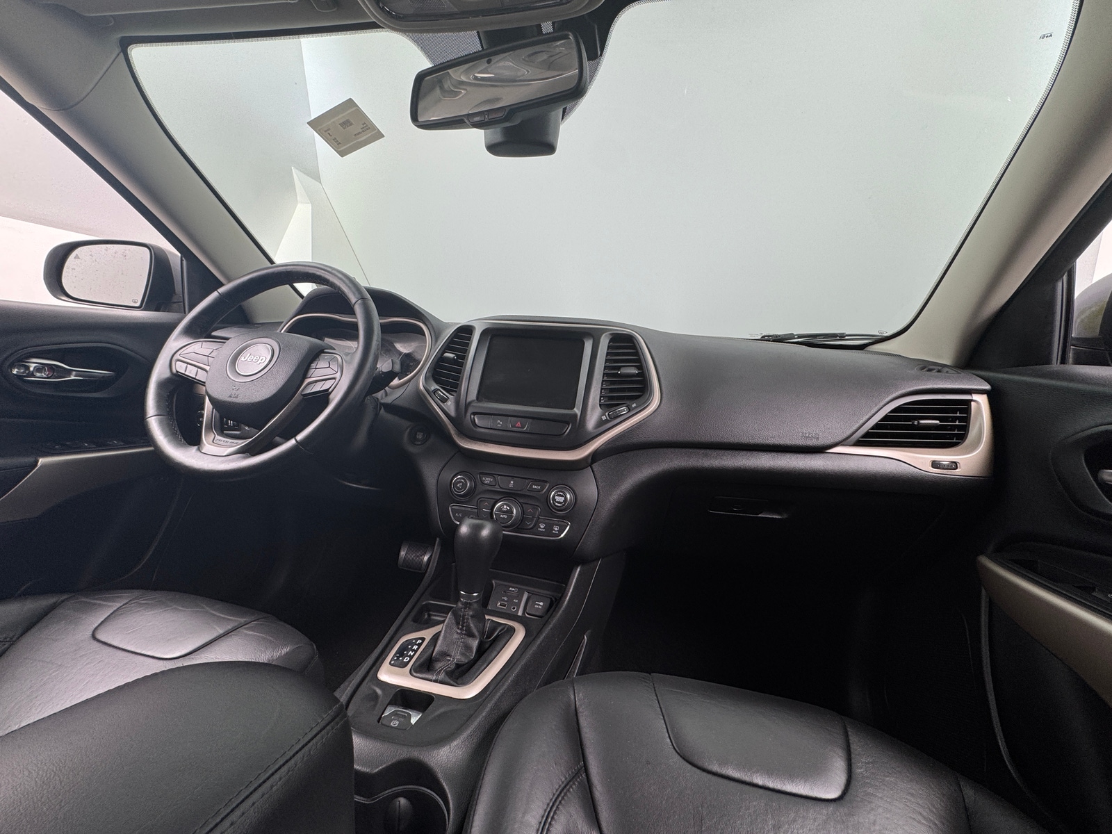 Thumbnail: 2018 Jeep Cherokee - 2