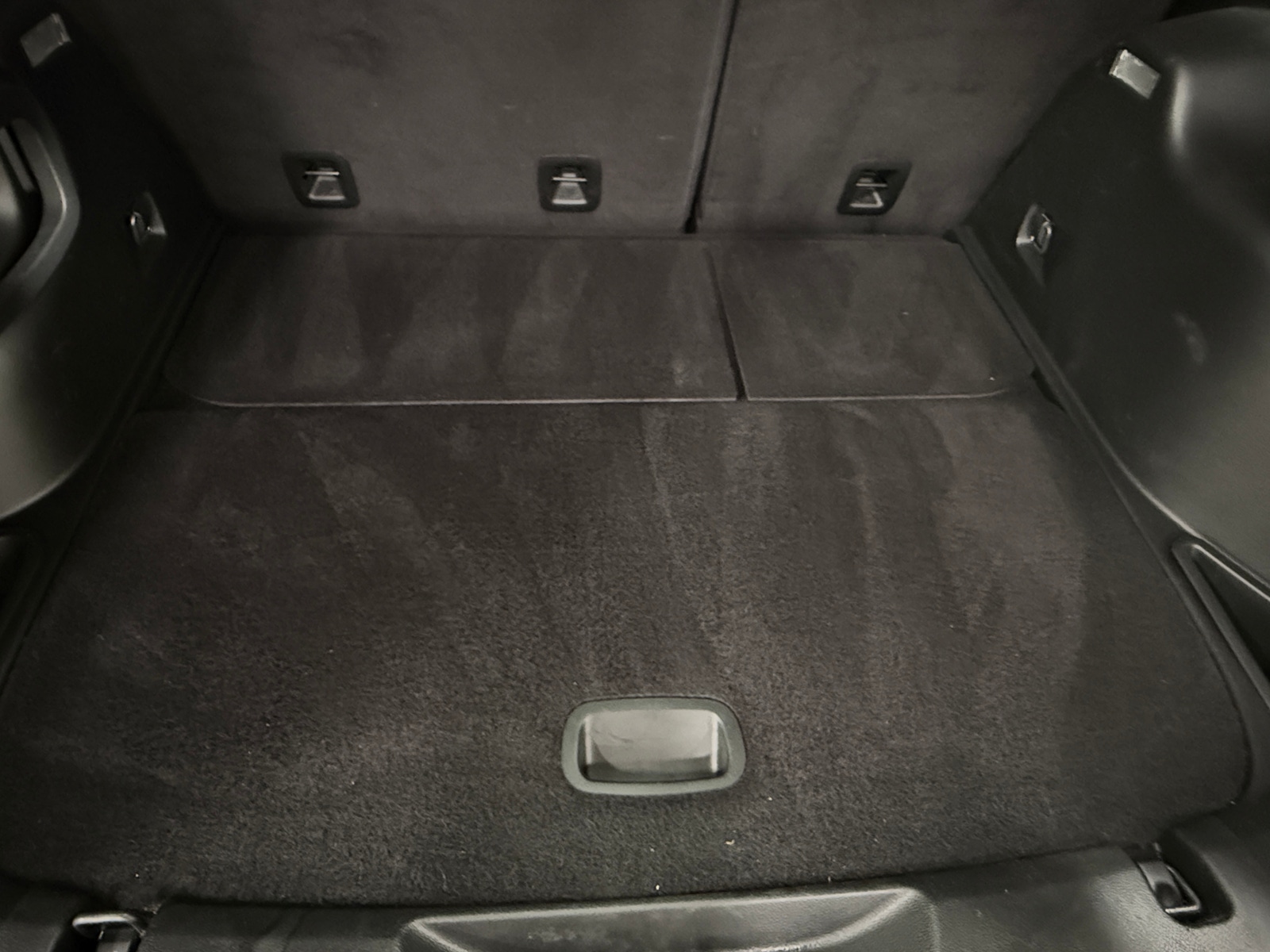 Thumbnail: 2018 Jeep Cherokee - 6