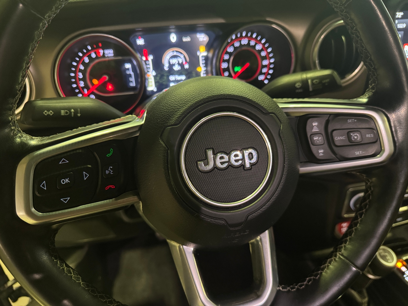 Thumbnail: 2020 Jeep Gladiator - 4