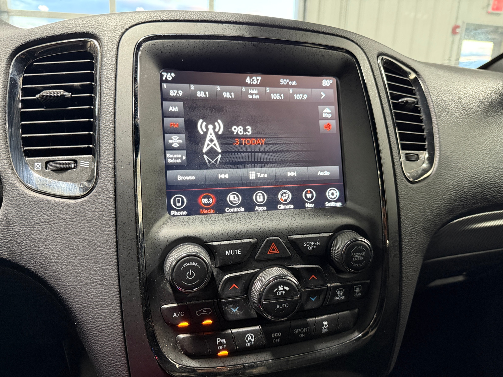 Thumbnail: 2019 Dodge Durango - 4