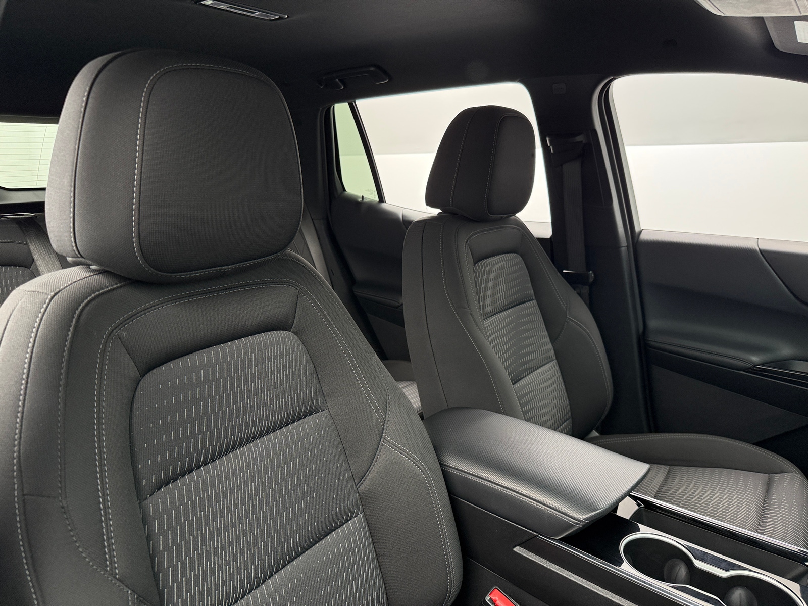 Thumbnail: 2025 Chevrolet Equinox - 2