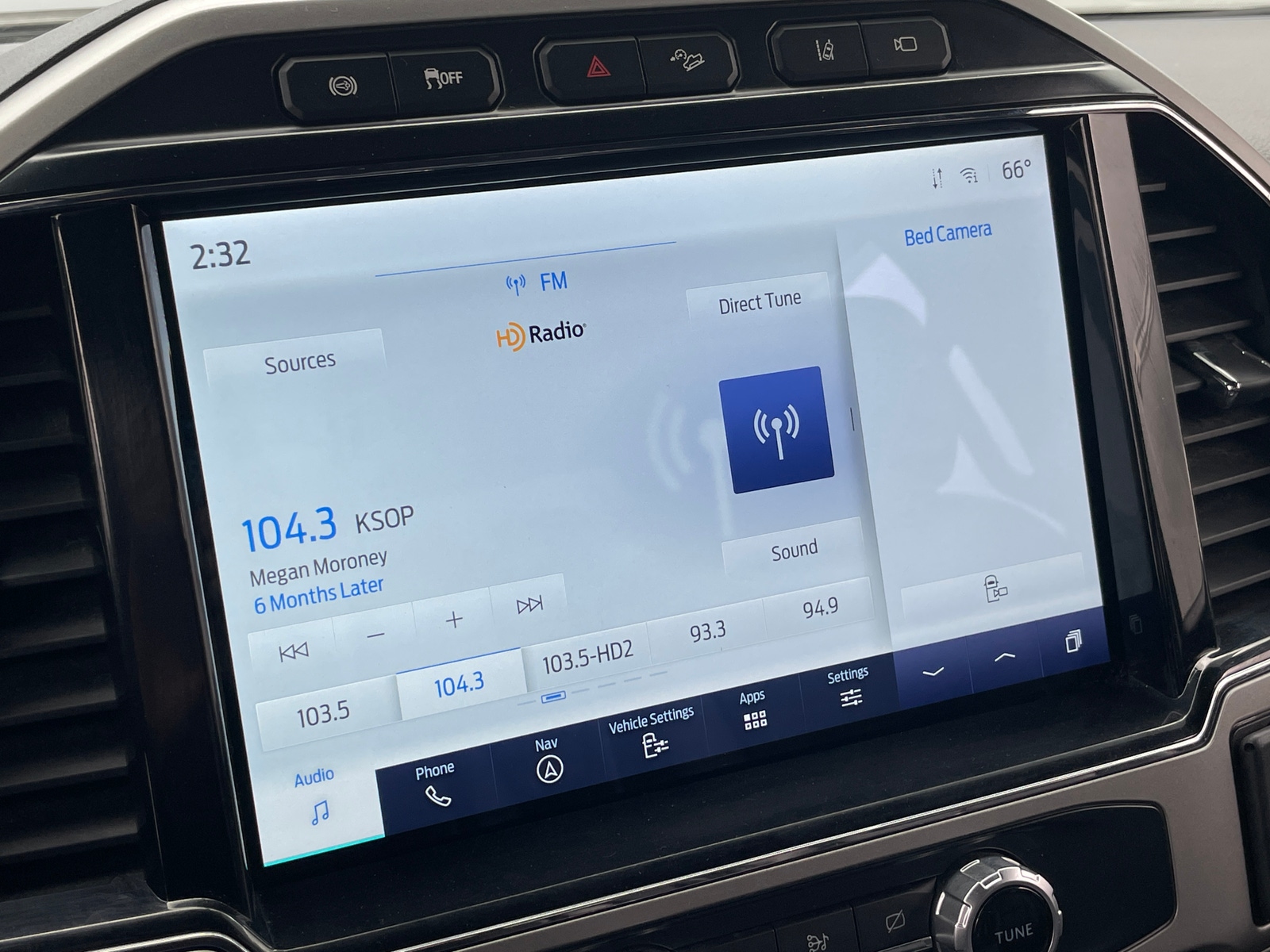 Thumbnail: 2022 Ford Econoline - 4