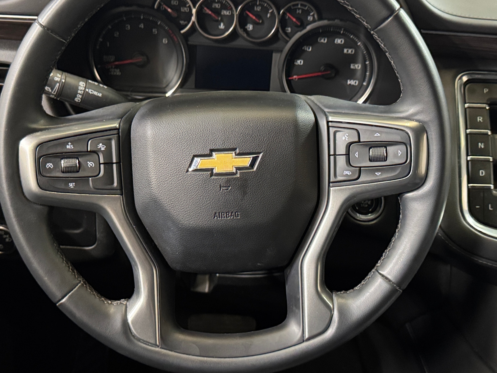 Thumbnail: 2024 Chevrolet Suburban - 5