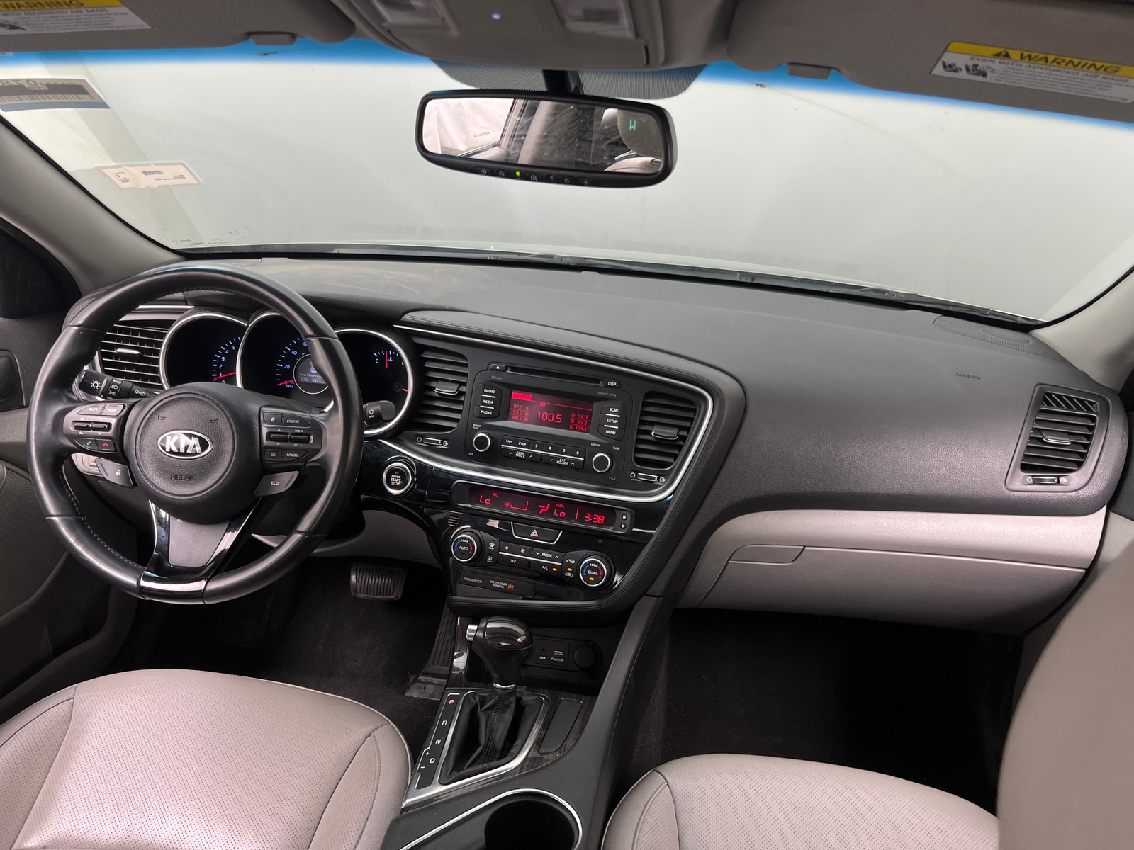 Thumbnail: 2015 Kia Optima - 3