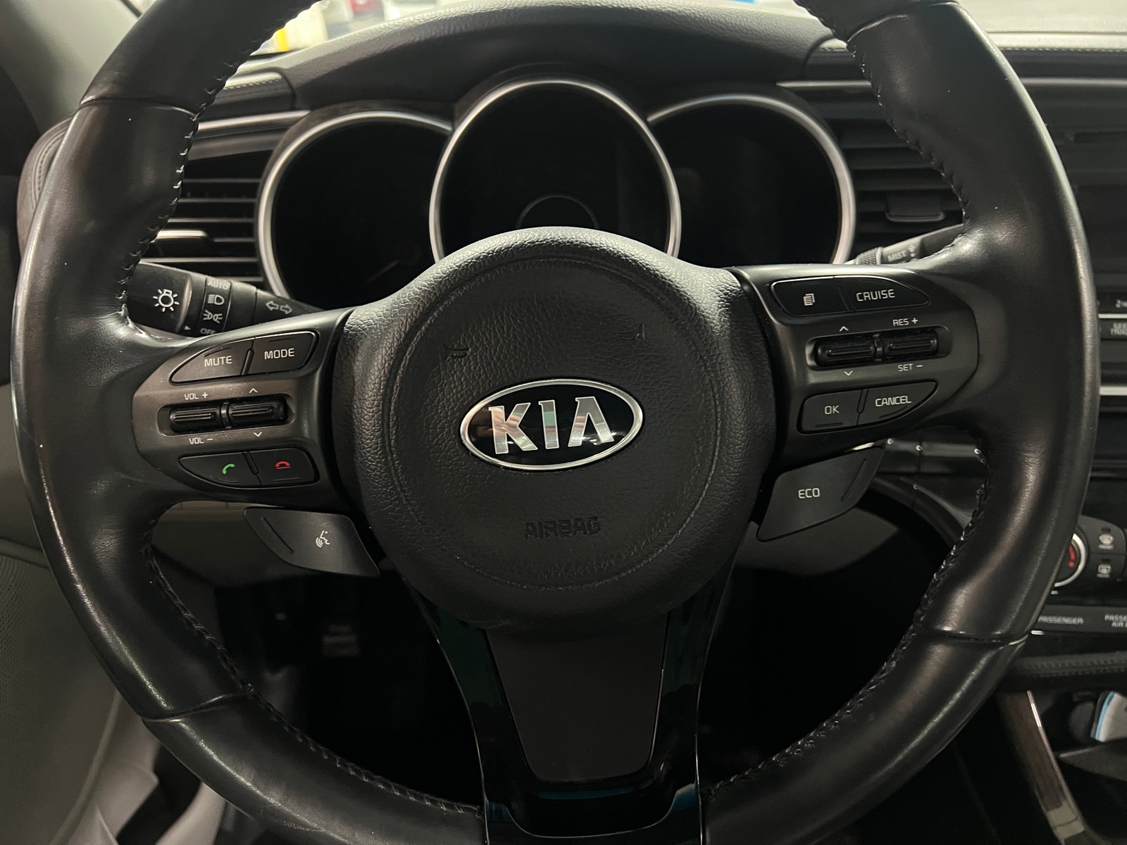 Thumbnail: 2015 Kia Optima - 5