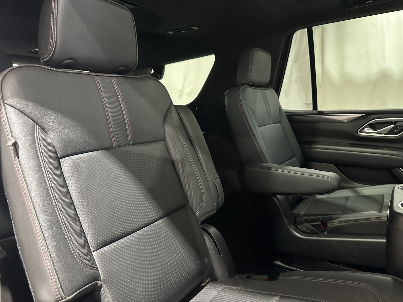 Thumbnail: 2021 Chevrolet Tahoe - 5