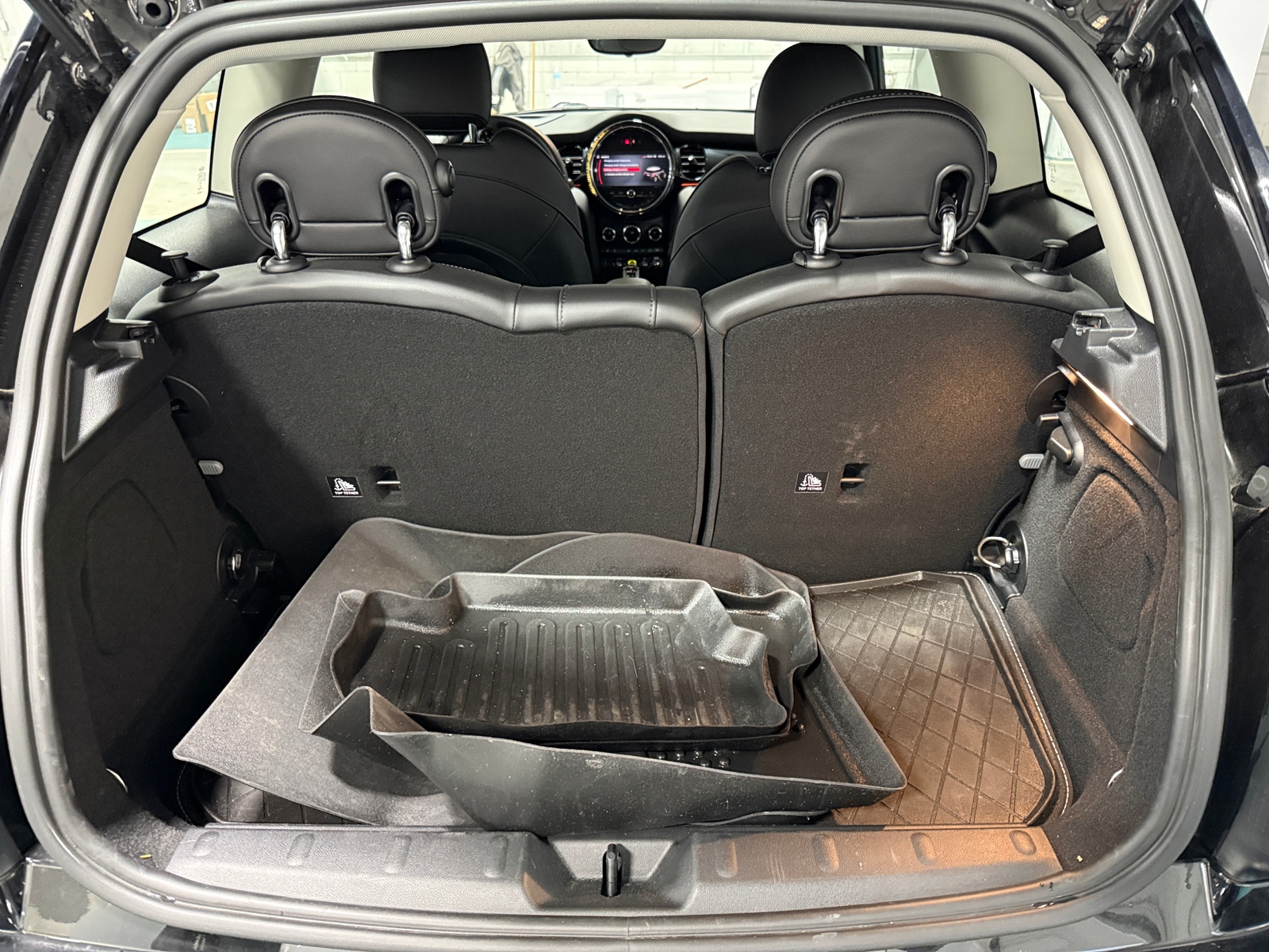 Thumbnail: 2022 MINI Cooper Hardtop - 6