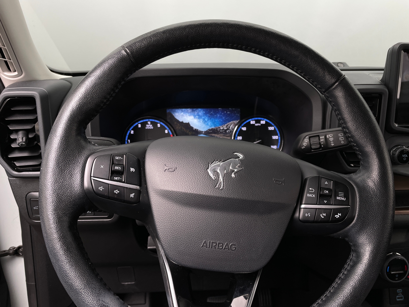 Thumbnail: 2021 Ford Bronco Sport - 4