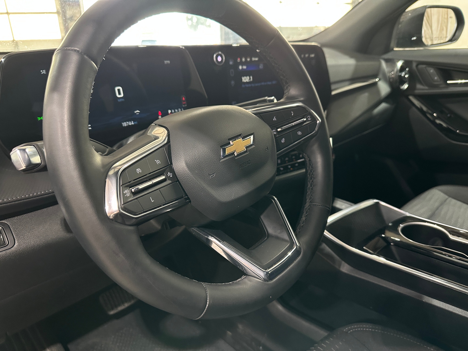 Thumbnail: 2025 Chevrolet Equinox - 5