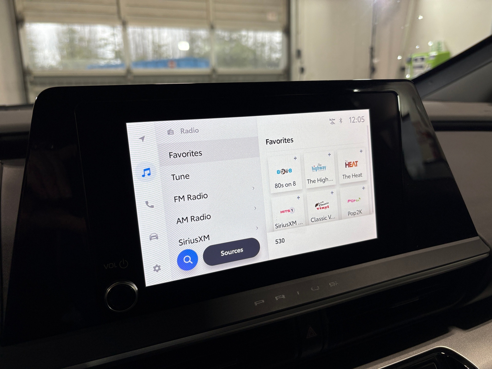 Thumbnail: 2025 Toyota Prius - 4