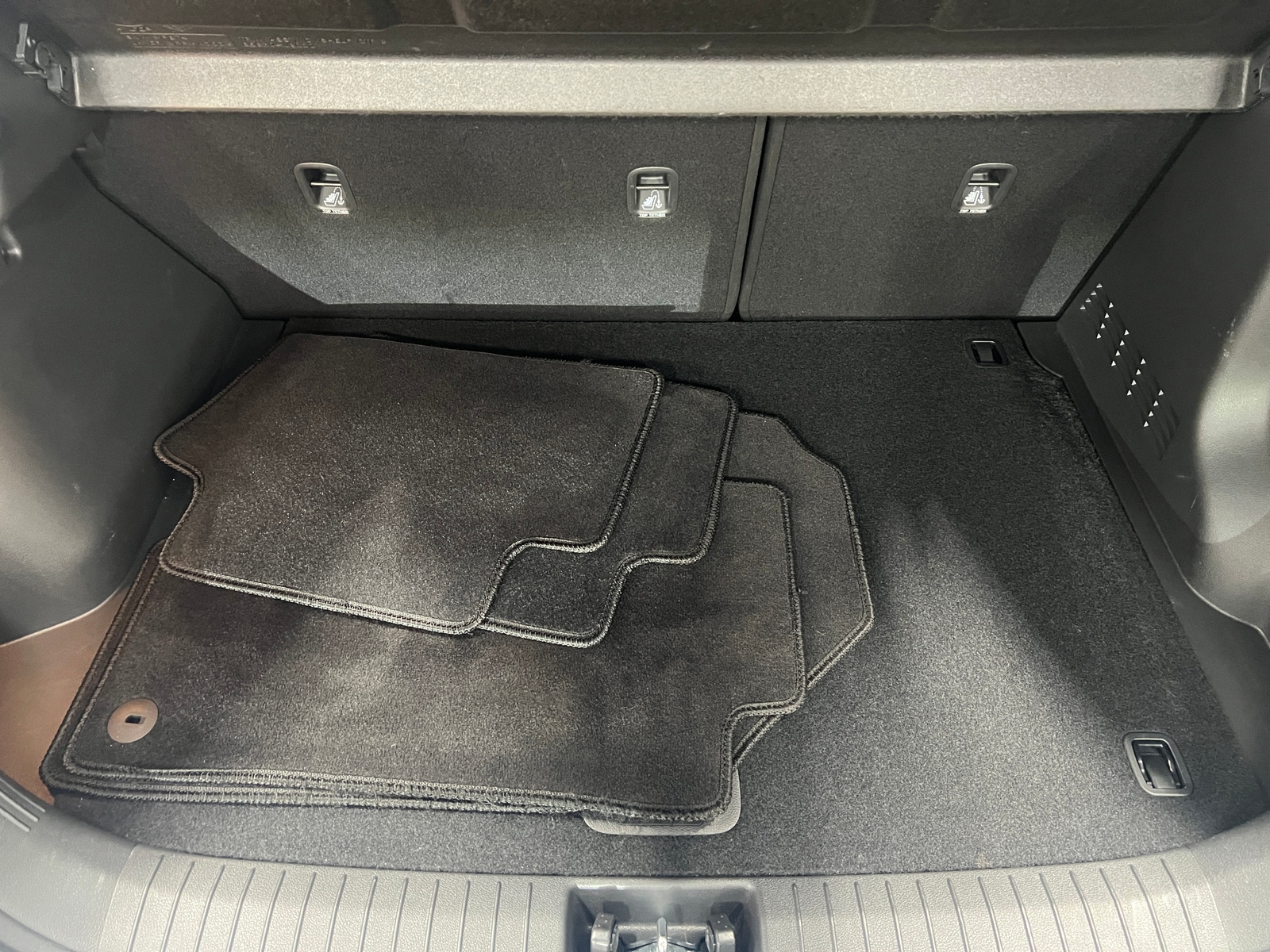 Thumbnail: 2022 Hyundai Kona - 7