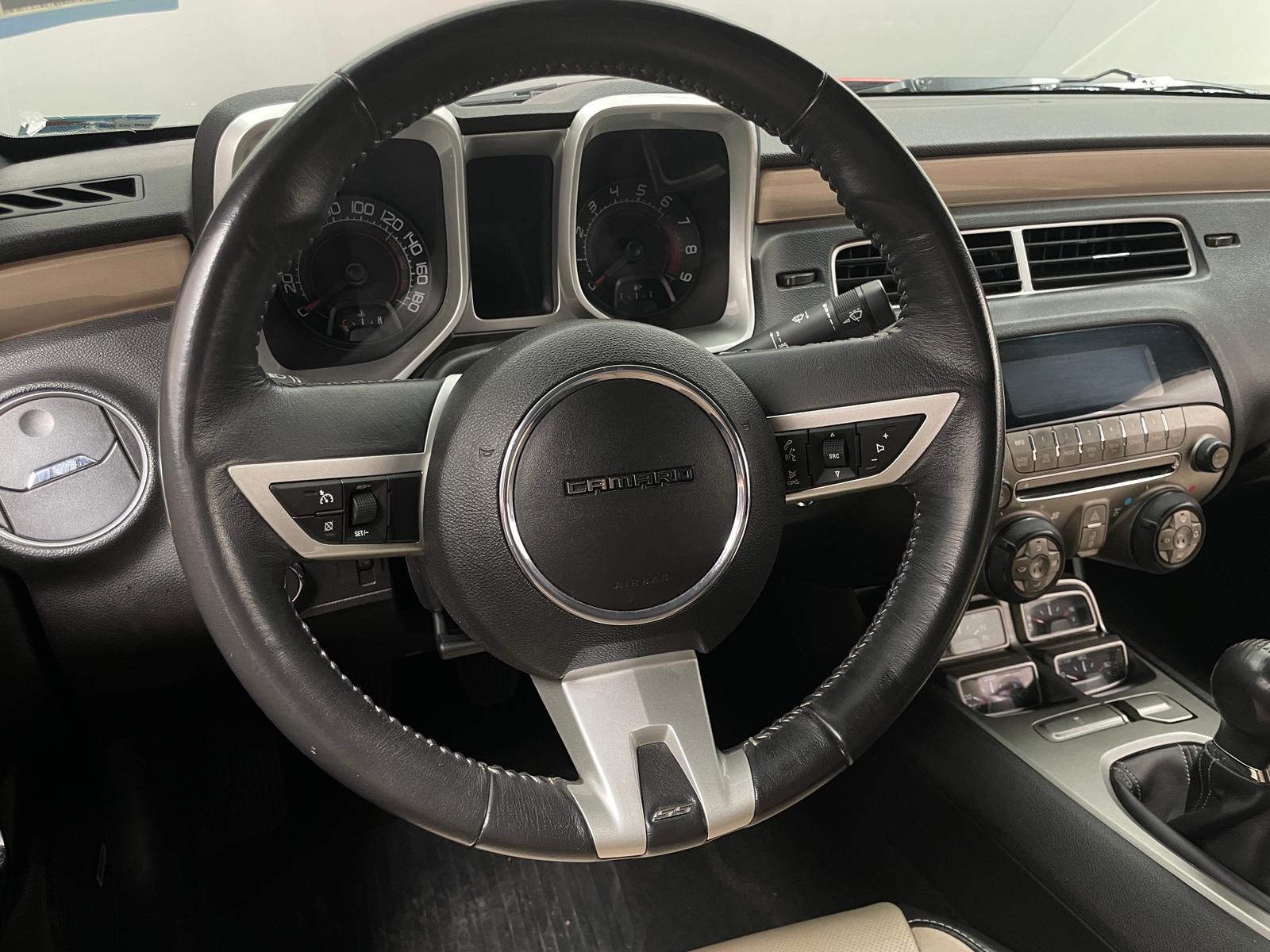 Thumbnail: 2011 Chevrolet Camaro - 4