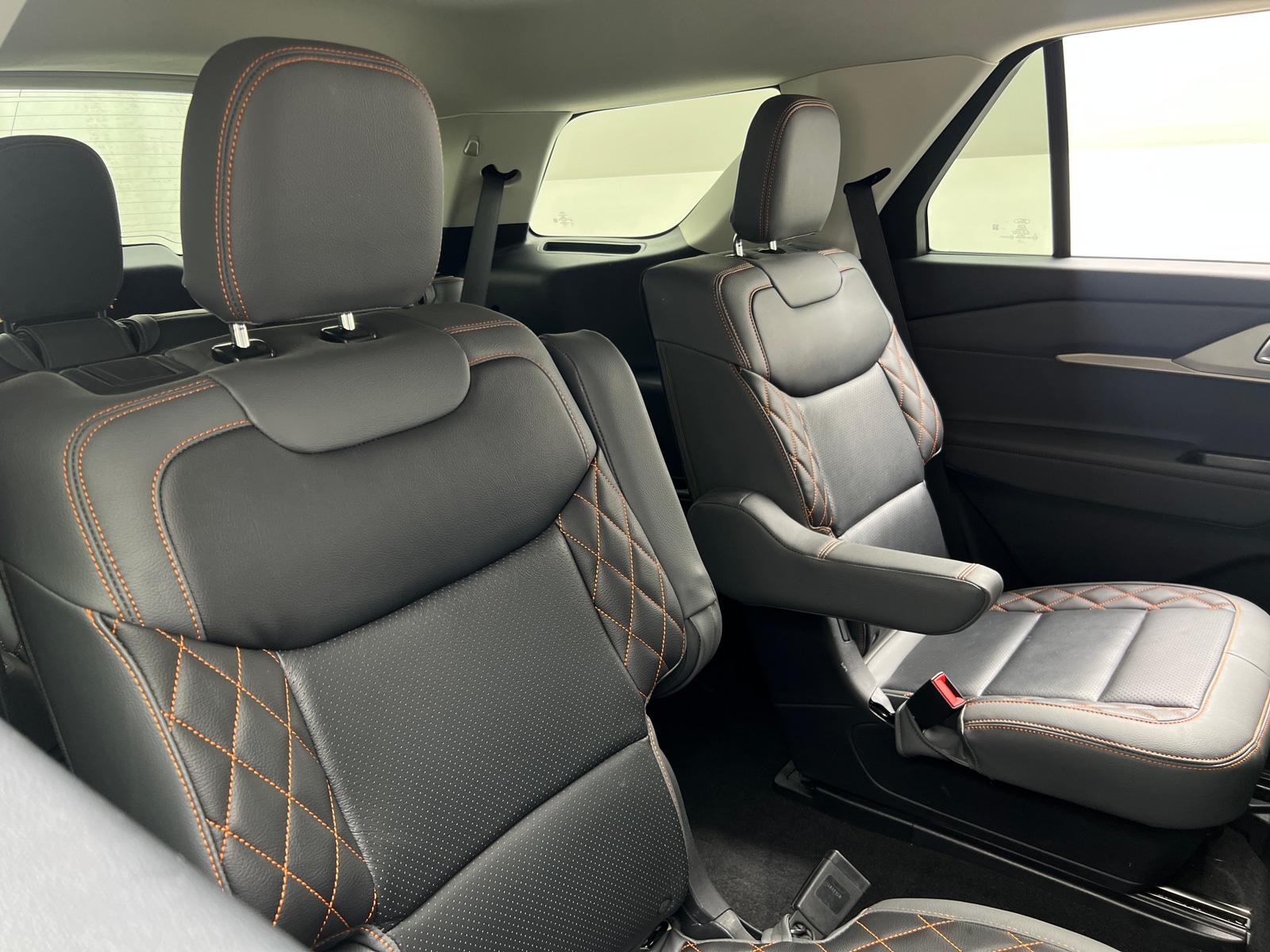 Thumbnail: 2025 Ford Explorer - 6