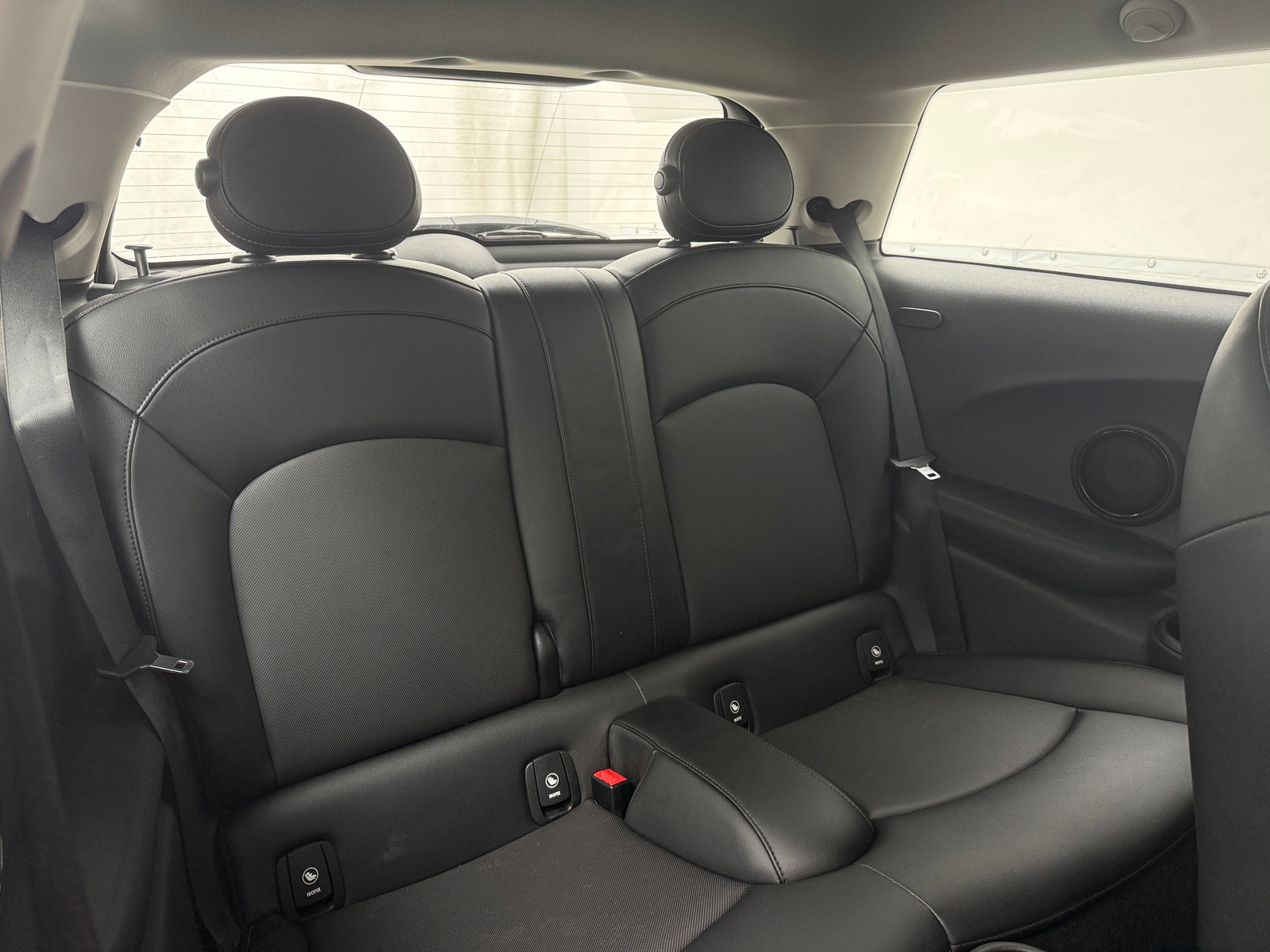 Thumbnail: 2016 MINI Cooper Hardtop - 5