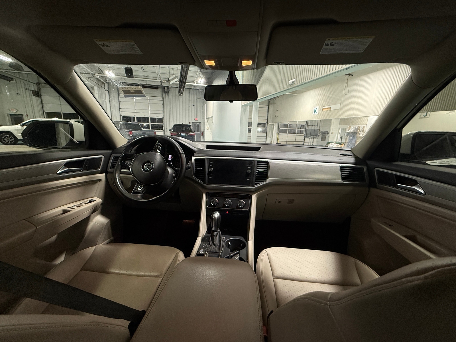 Thumbnail: 2018 Volkswagen Atlas - 2