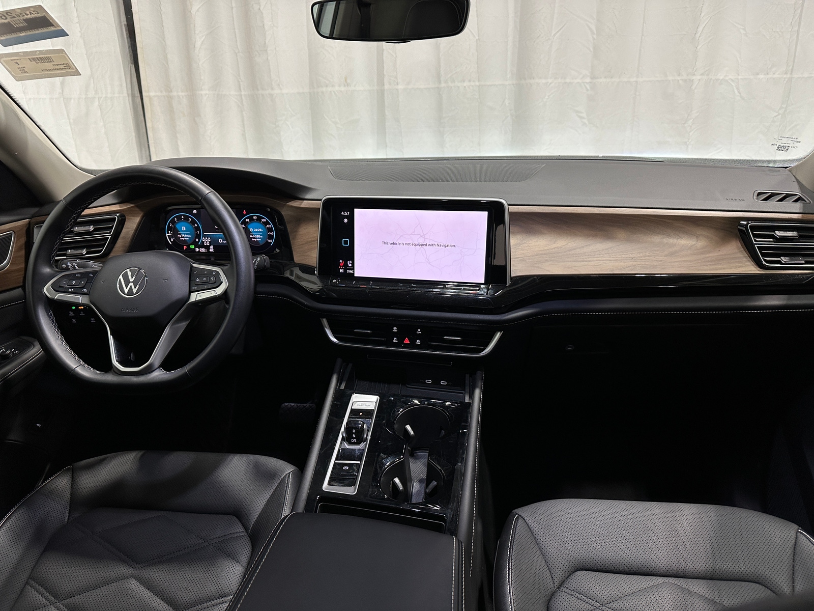 Thumbnail: 2025 Volkswagen Atlas - 3