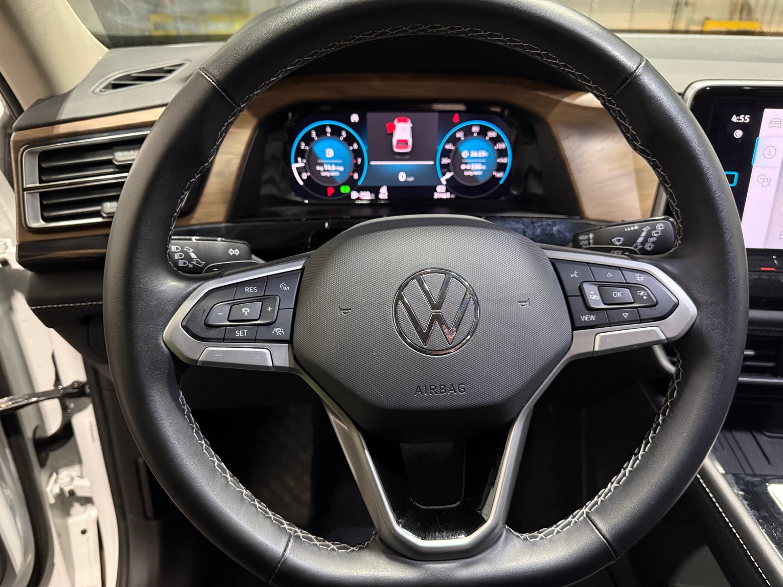 Thumbnail: 2025 Volkswagen Atlas - 5