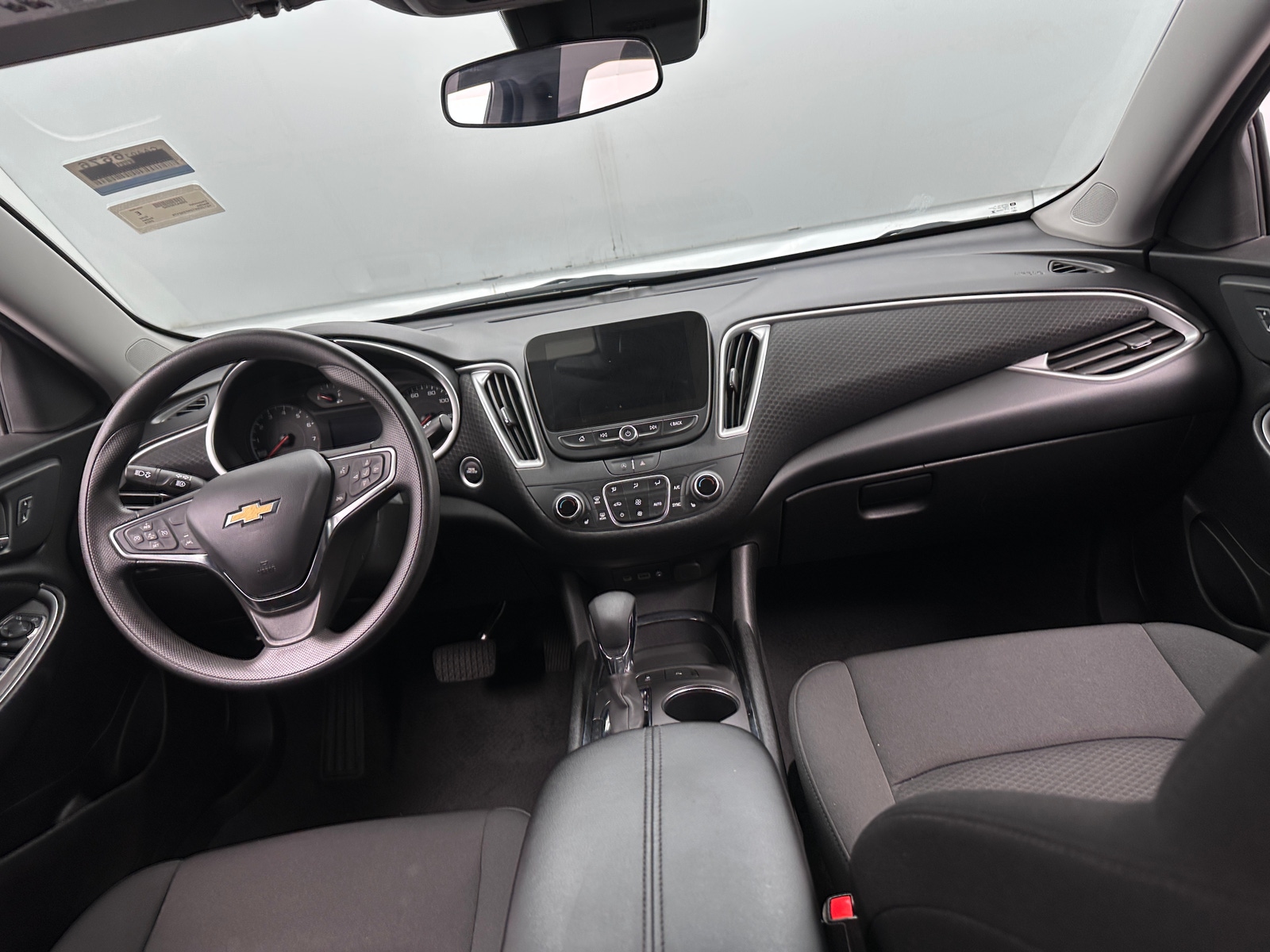 Thumbnail: 2024 Chevrolet Malibu - 3