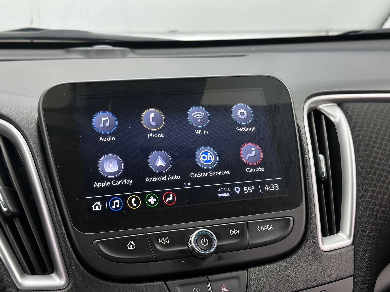 Thumbnail: 2024 Chevrolet Malibu - 4