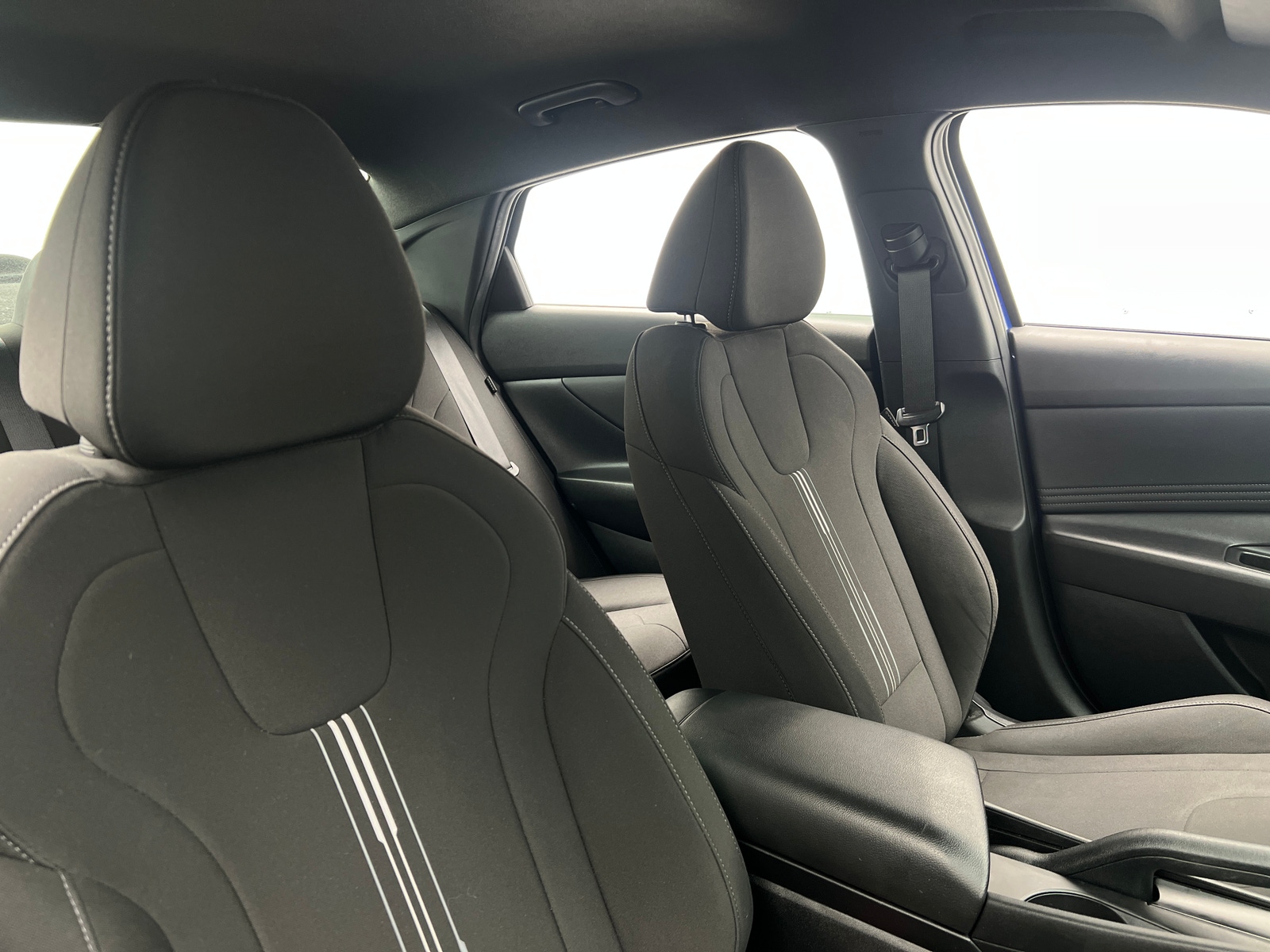 Thumbnail: 2025 Hyundai Elantra - 2