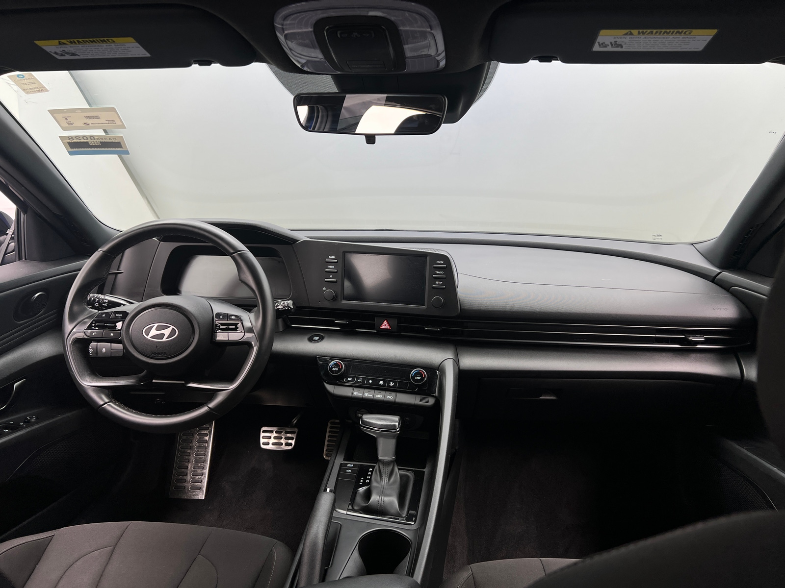 Thumbnail: 2025 Hyundai Elantra - 3