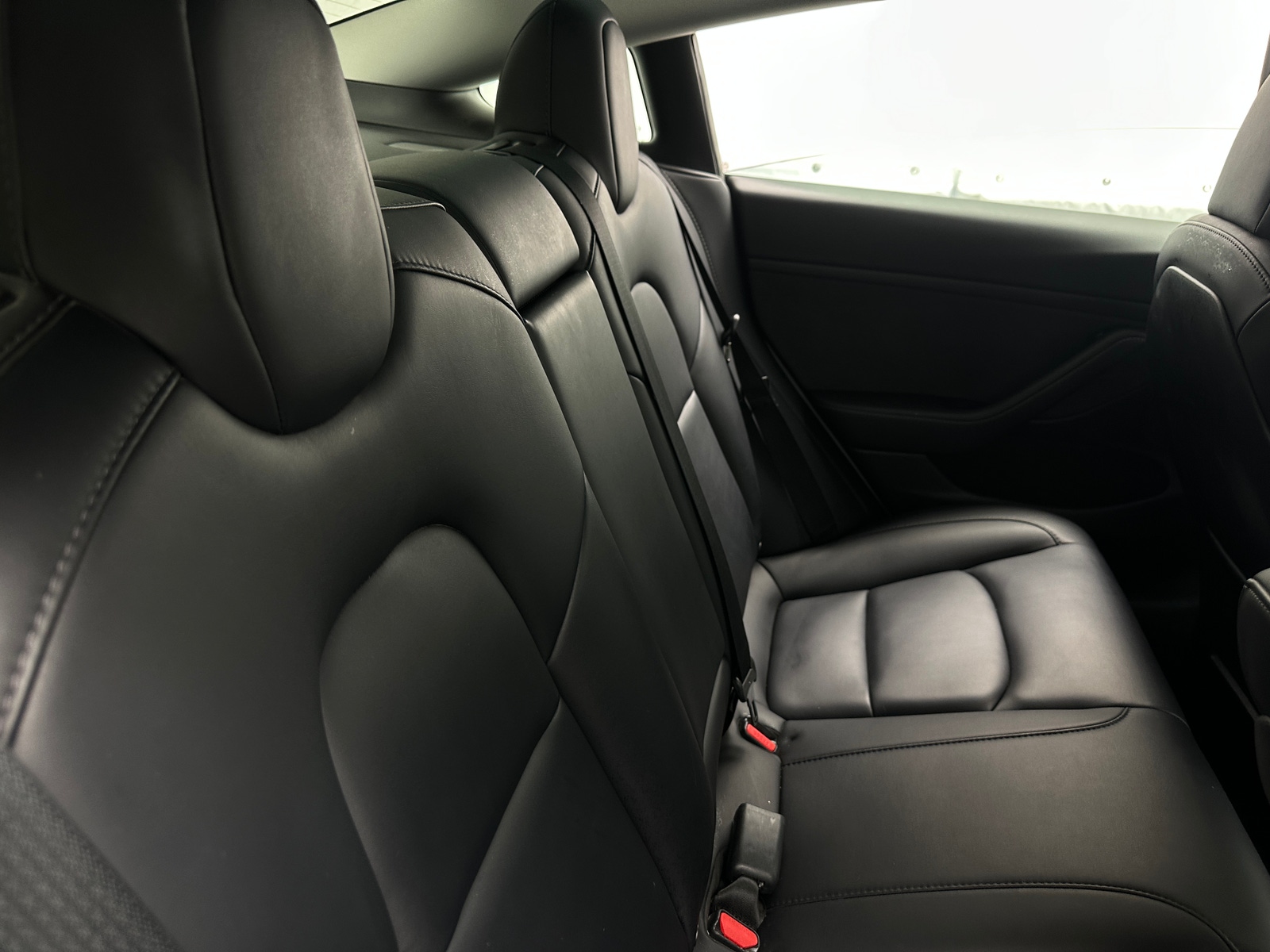 Thumbnail: 2022 Tesla Model 3 - 5