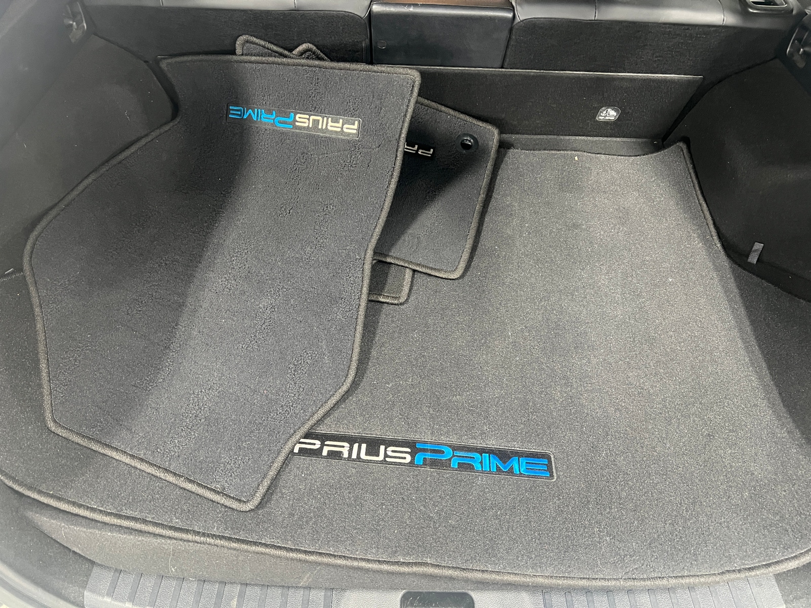 Thumbnail: 2019 Toyota Prius Prime - 6