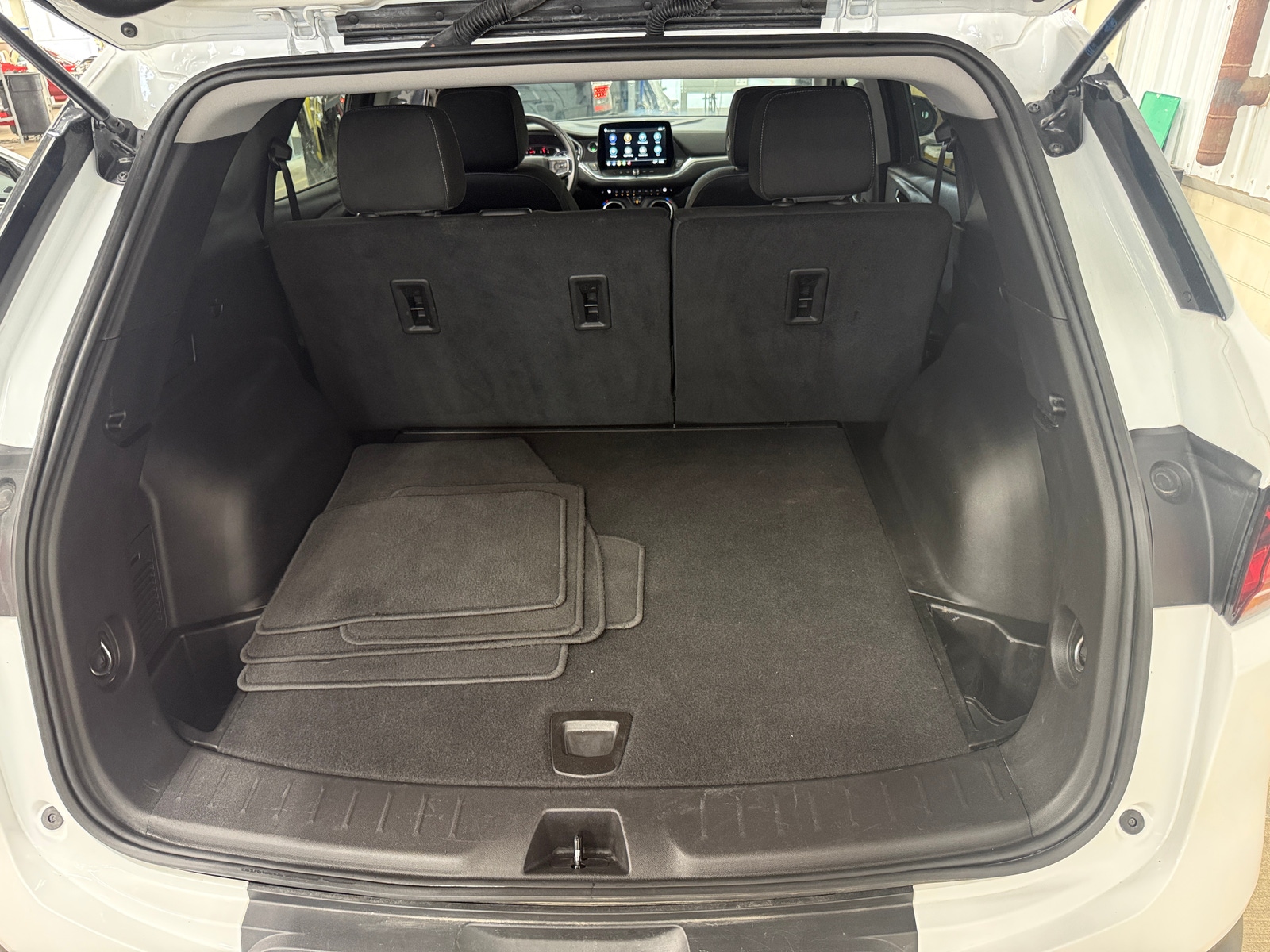 Thumbnail: 2025 Chevrolet Blazer - 7