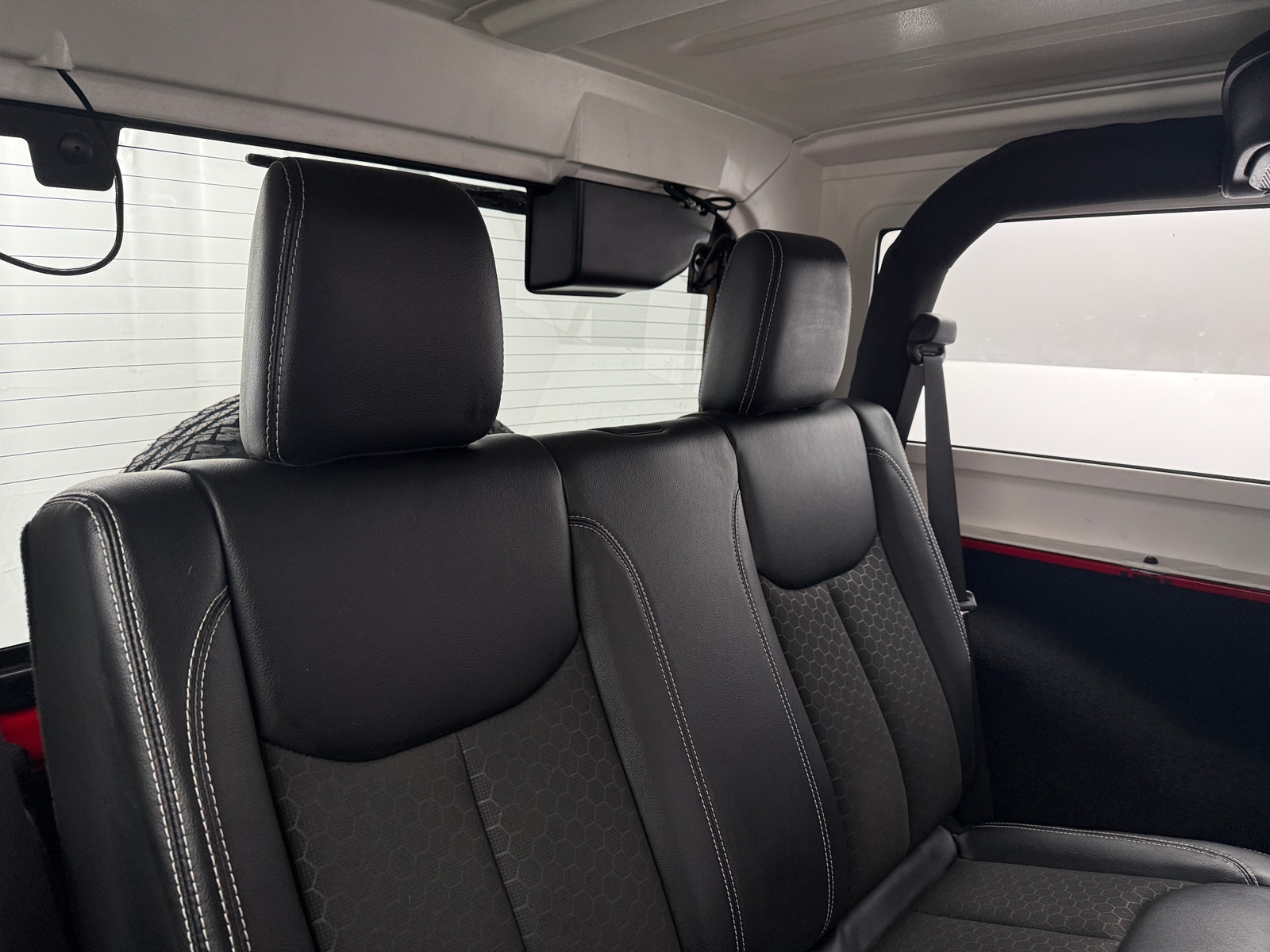 Thumbnail: 2017 Jeep Wrangler - 4