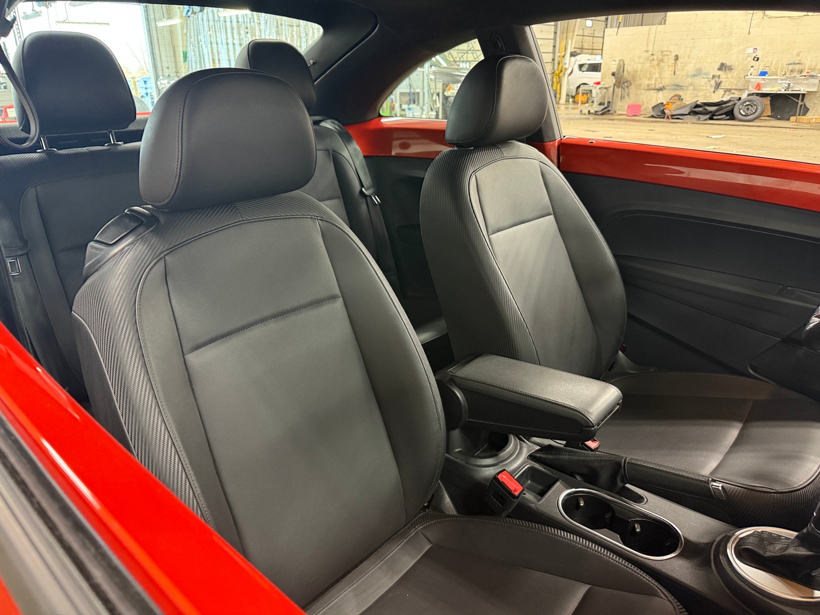 Thumbnail: 2016 Volkswagen Beetle - 2