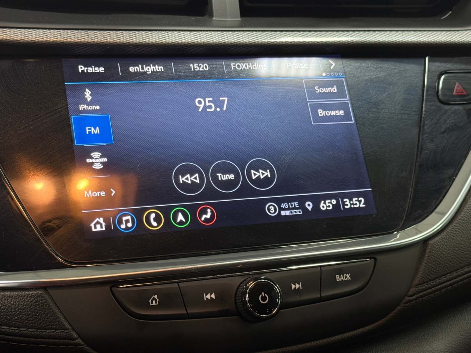 Thumbnail: 2021 Buick Encore GX - 3