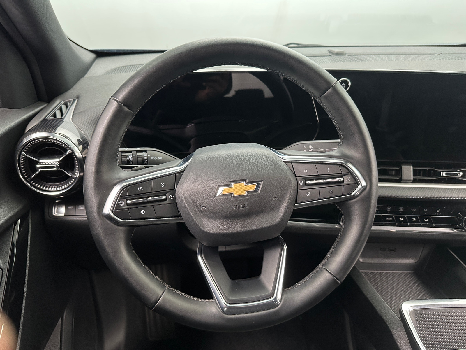 Thumbnail: 2025 Chevrolet Equinox - 5