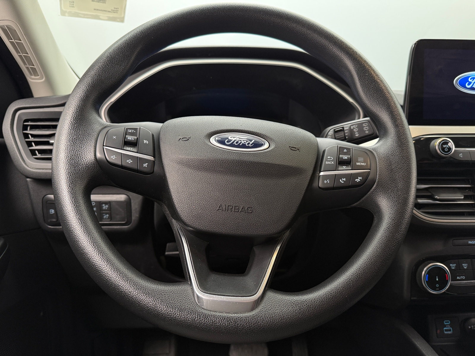 Thumbnail: 2022 Ford Escape - 5