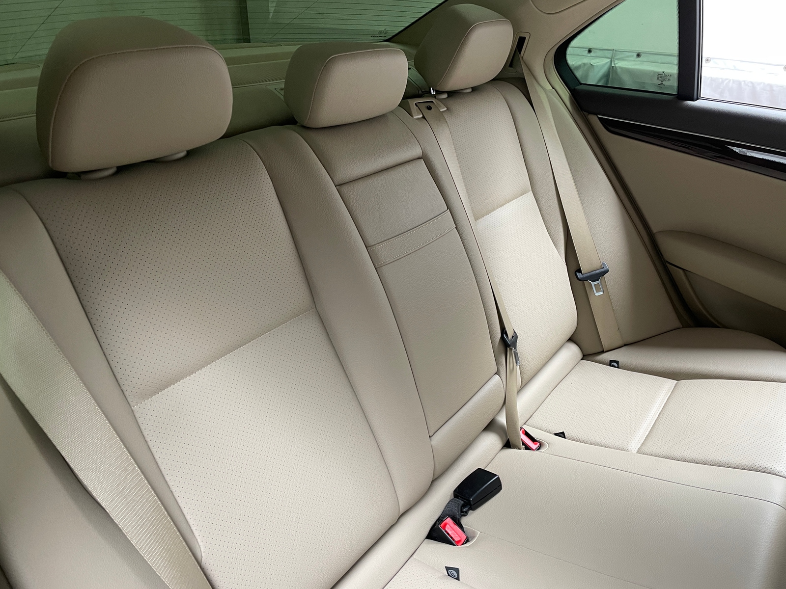 Thumbnail: 2014 Mercedes-Benz C-Class - 5