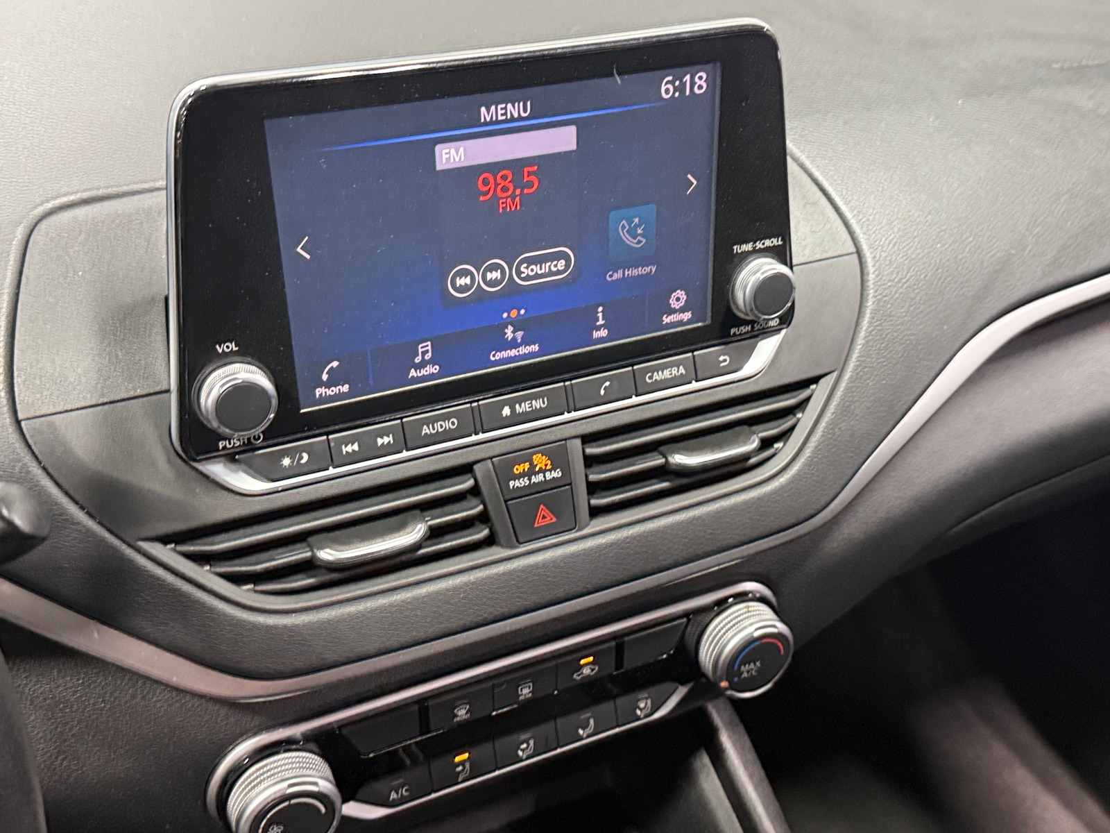 Thumbnail: 2020 Nissan Altima - 4