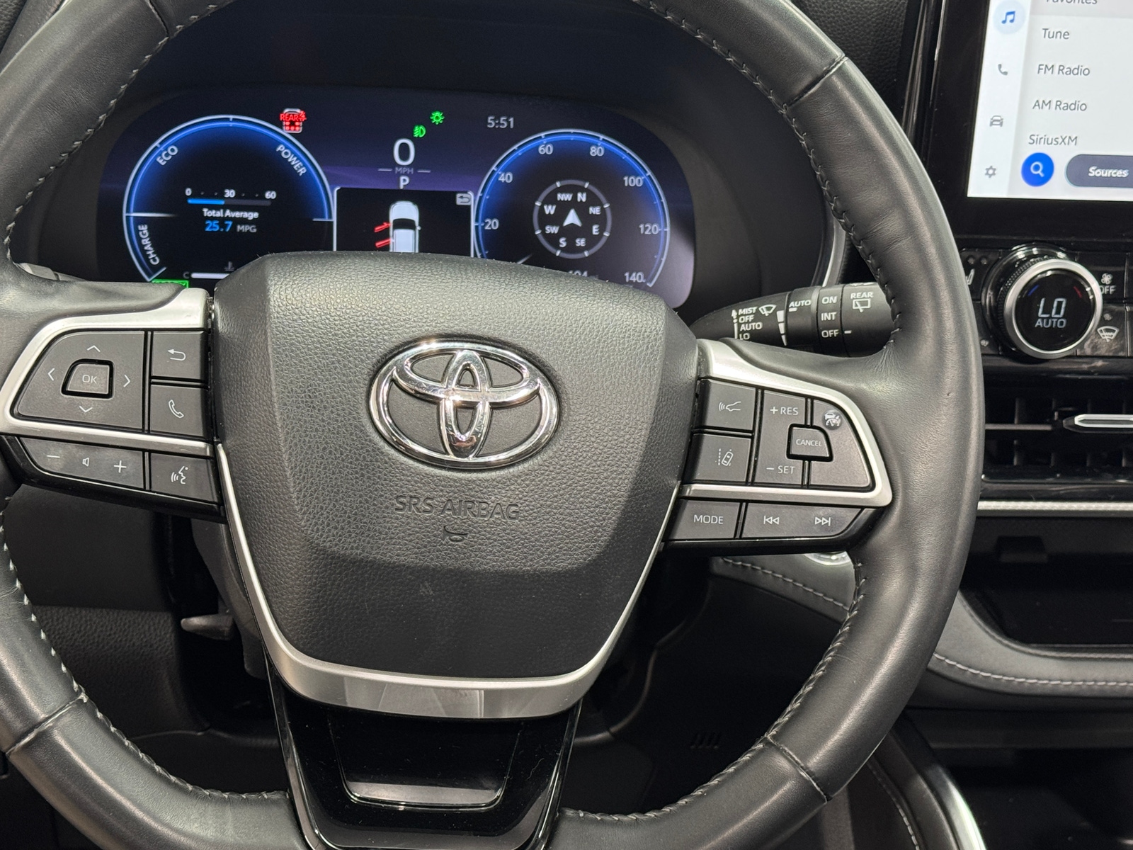 Thumbnail: 2023 Toyota Highlander - 4