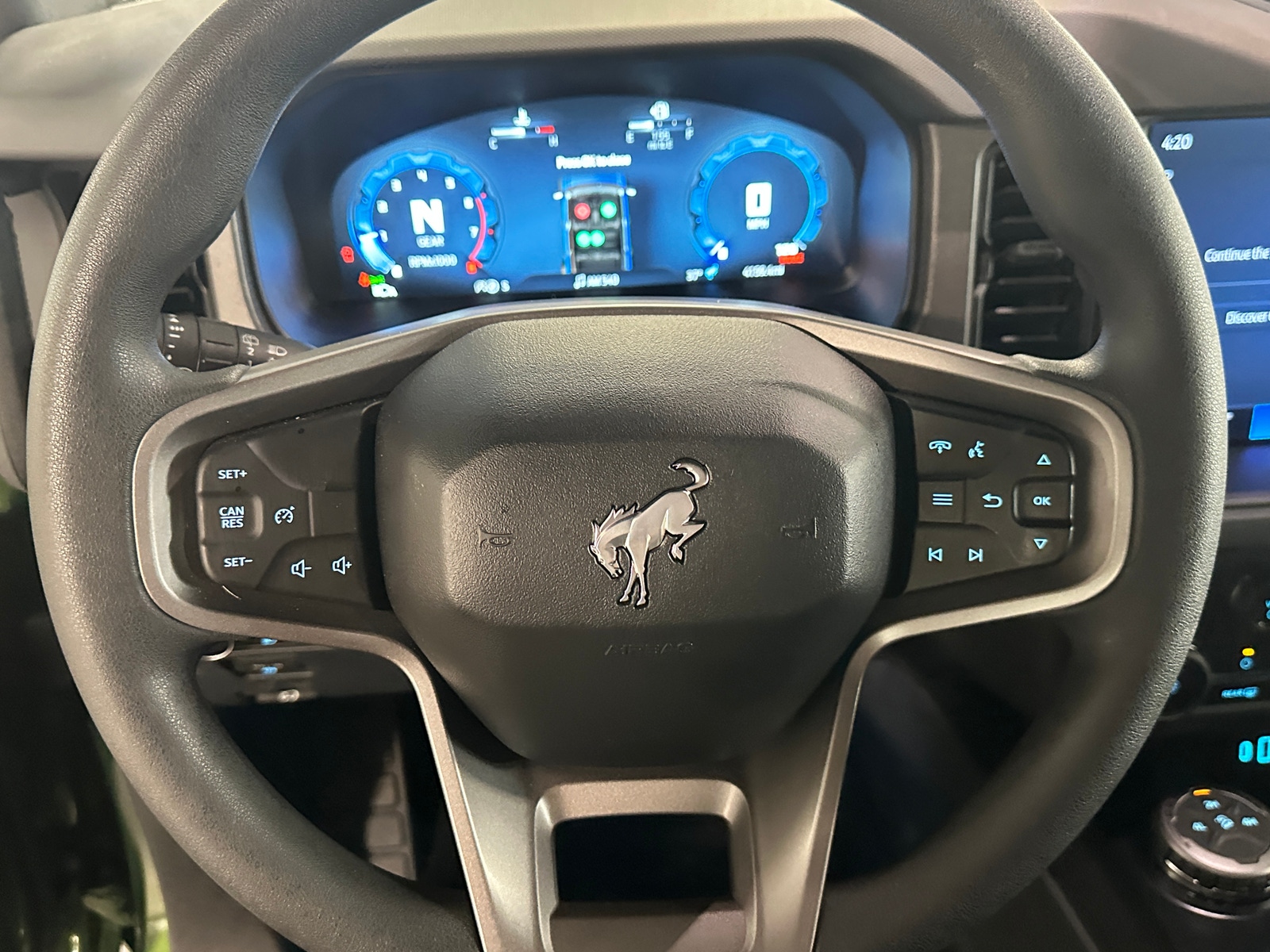 Thumbnail: 2025 Ford Bronco - 5