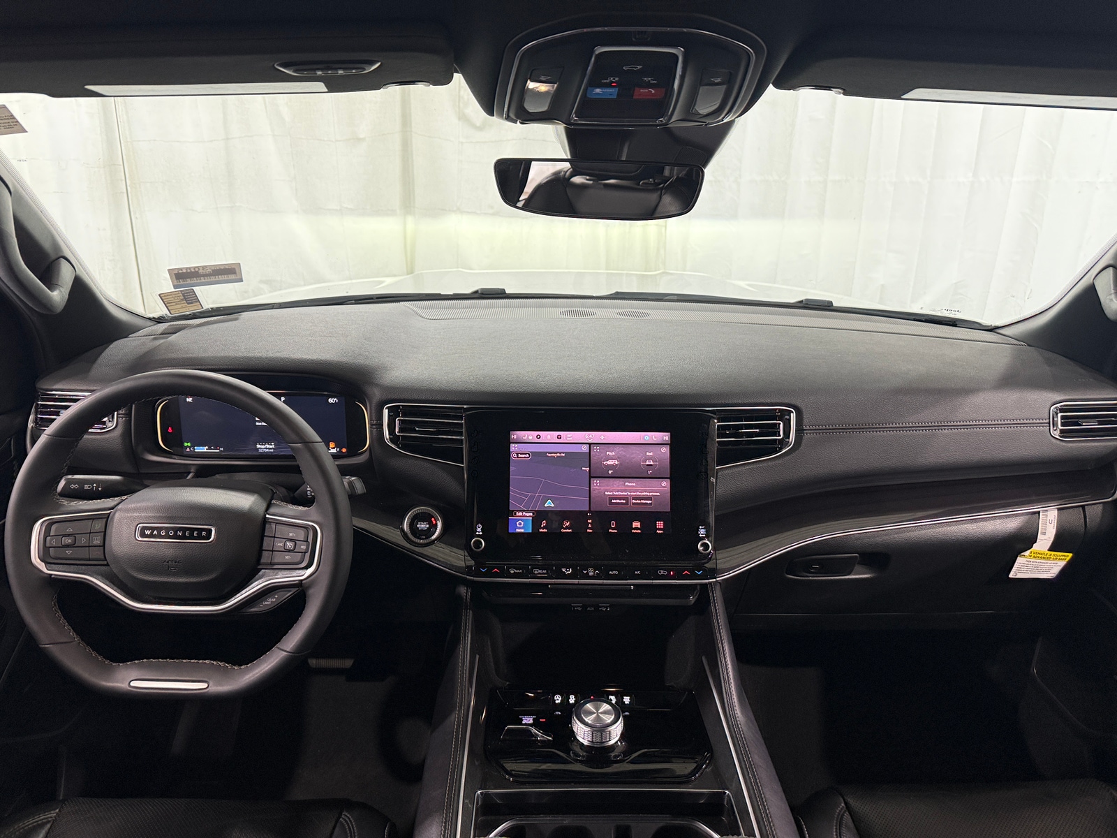 Thumbnail: 2024 Jeep Wagoneer - 2