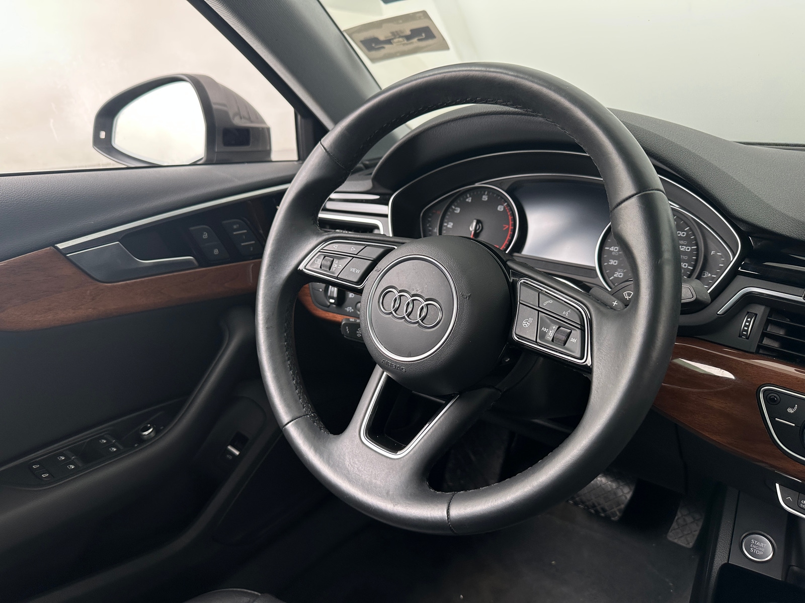 Thumbnail: 2022 Audi A4 - 4