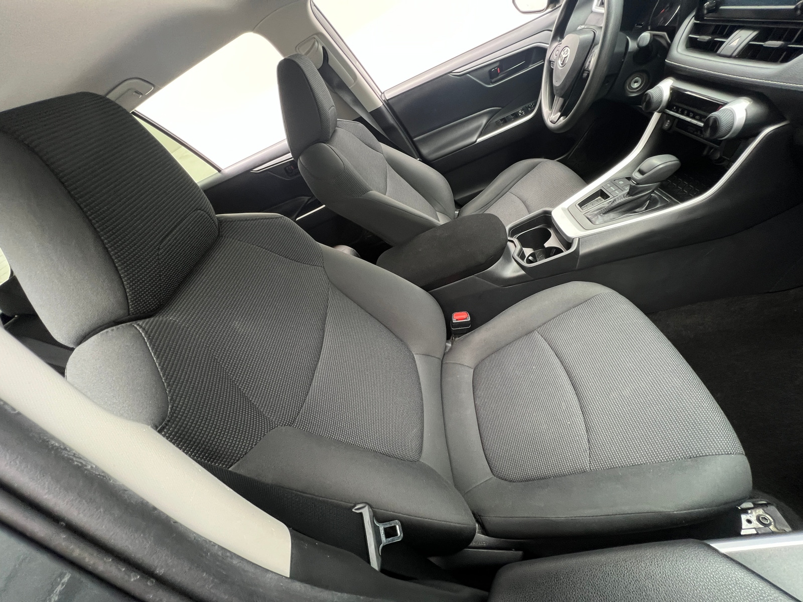 Thumbnail: 2019 Toyota RAV4 - 2