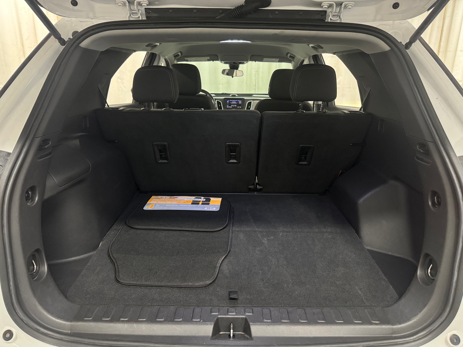 Thumbnail: 2024 Chevrolet Equinox - 7