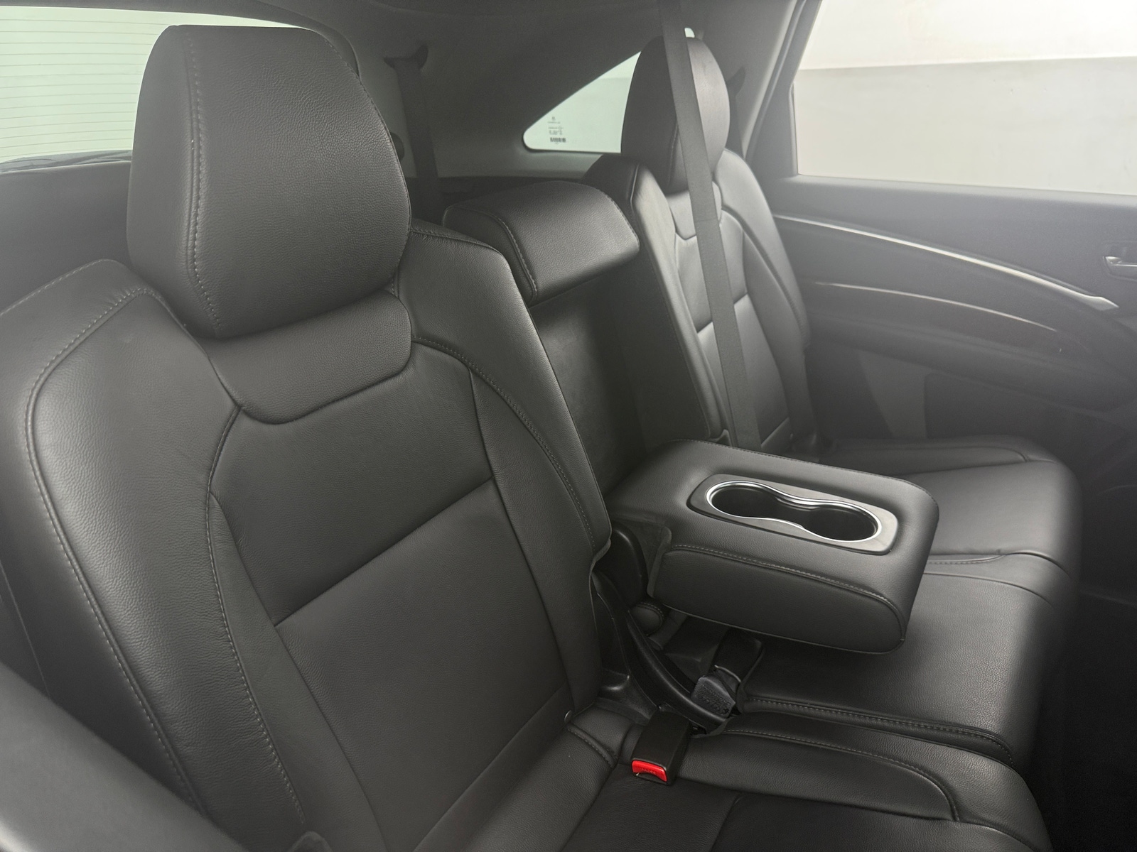 Thumbnail: 2020 Acura MDX - 5